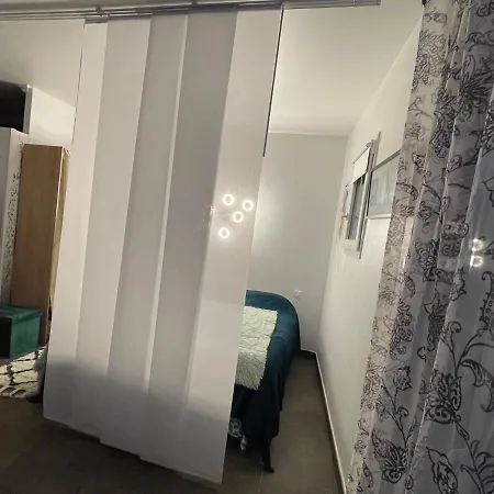 아파트 Location Studio De Charme 1er Etage *