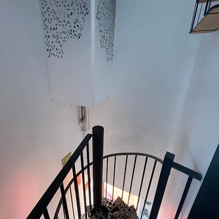 아파트 Location Studio De Charme 1er Etage